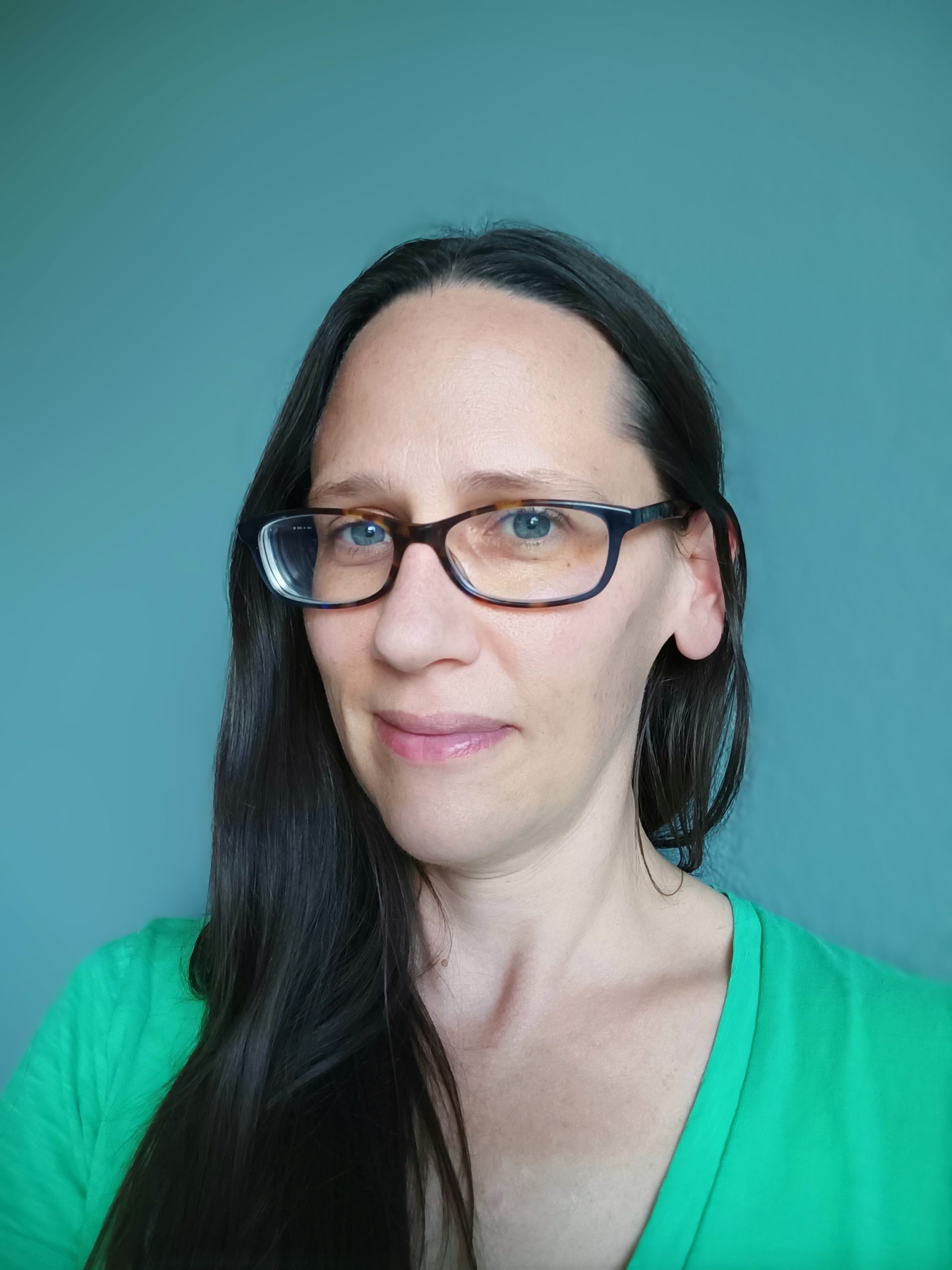 Cindy Miller Headshot